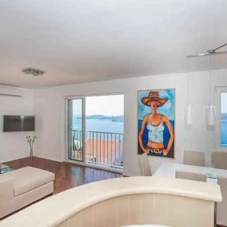 דירה Nina - Two-bedroom With Balcony And Sea View Ora Ac
